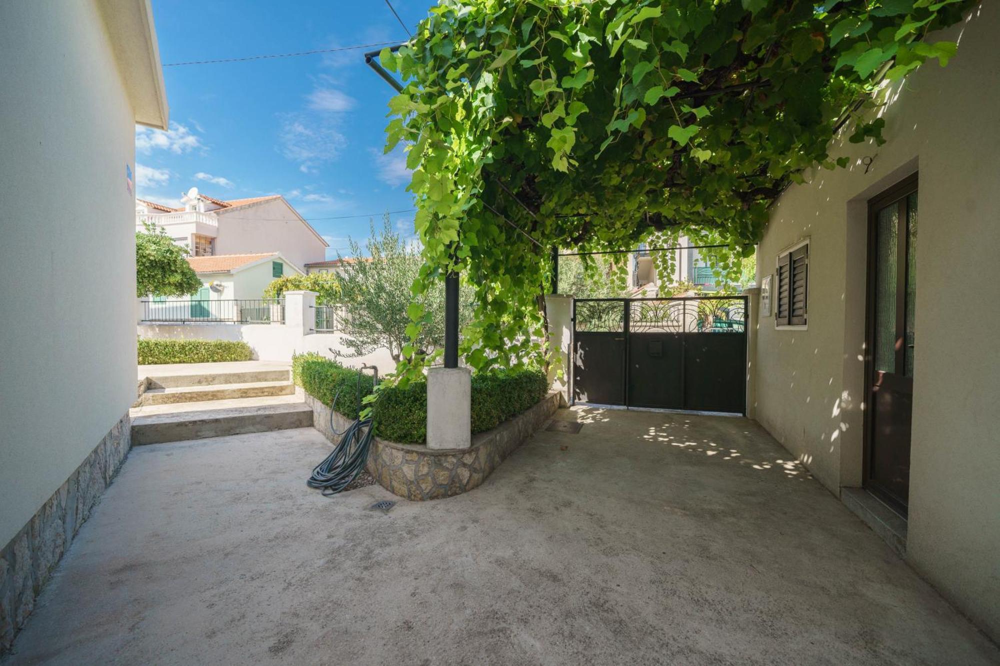Holiday Home Oliva فوديس المظهر الخارجي الصورة