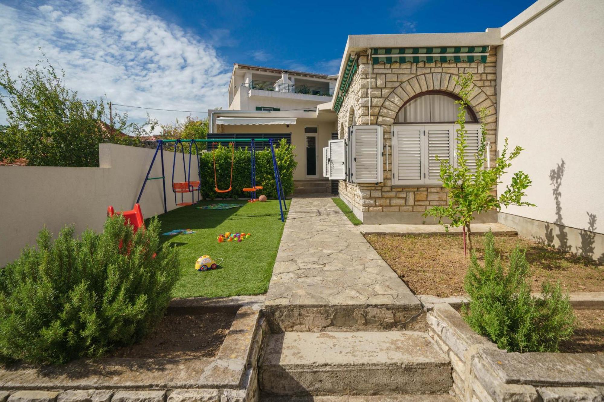 Holiday Home Oliva فوديس المظهر الخارجي الصورة